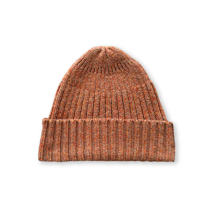 Fleck Yarn Pixie Beanie - Tawny