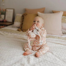 Load image into Gallery viewer, Coco Kippin Organic Cotton Baby Comforter
