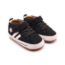 Load image into Gallery viewer, Spruce Bub - Black Suede/Snow
